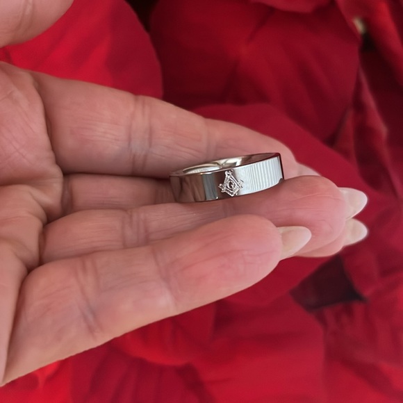 6mm Titanium Wedding Band Masonic Ring Square and Compass Symbol Flat - Picture 3 of 9